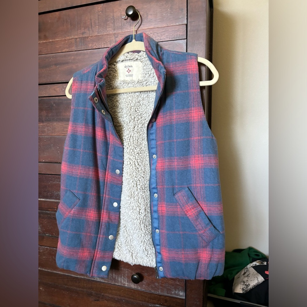 DYLAN Los Angeles Navy + Red Plaid Flannel Sherpa Fleece - Size M NEVER WORN